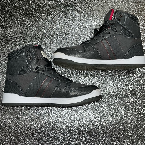 Women’s Levi Stratuss - Picture 8 of 15